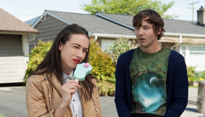 Haters Back Off - S1X01